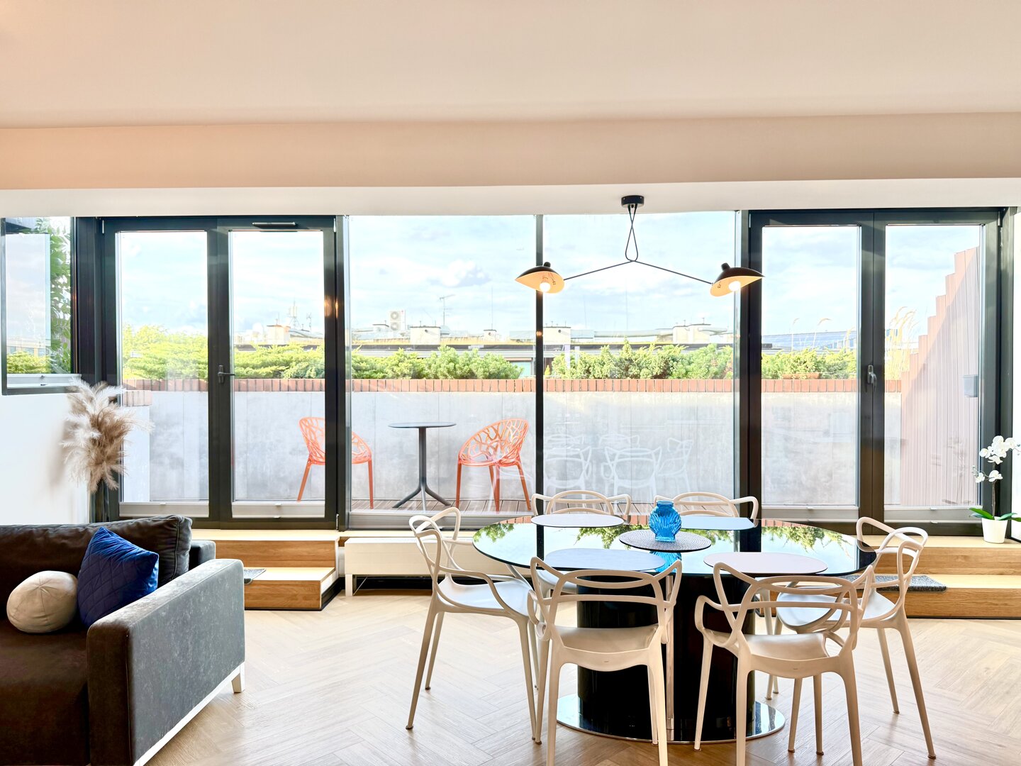 Spacious 2-Bedroom Apartment with 2 Balconies & Parking in Angel City 81m² - A15 Spacious 2-Bedroom Apartment with 2 Balconies & Parking in Angel City 81m² - A15